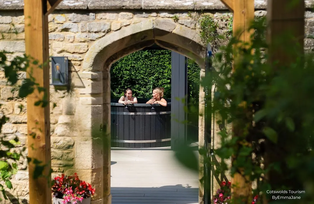 Ellenborough Park-1
